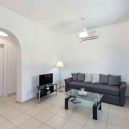 Tatil Evi Ann-margo House Fira (Santorini)